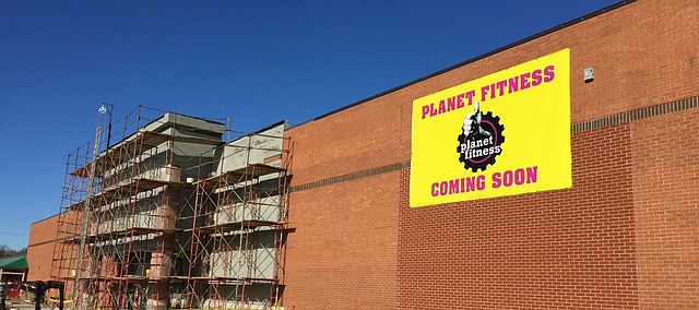Planet Fitness: Too Much Debt 